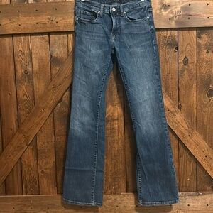 #1- Lucky Brand Jeans (NoWear)